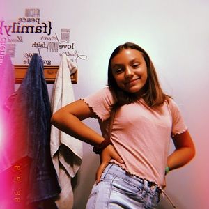 Meet your Posher, Angelina